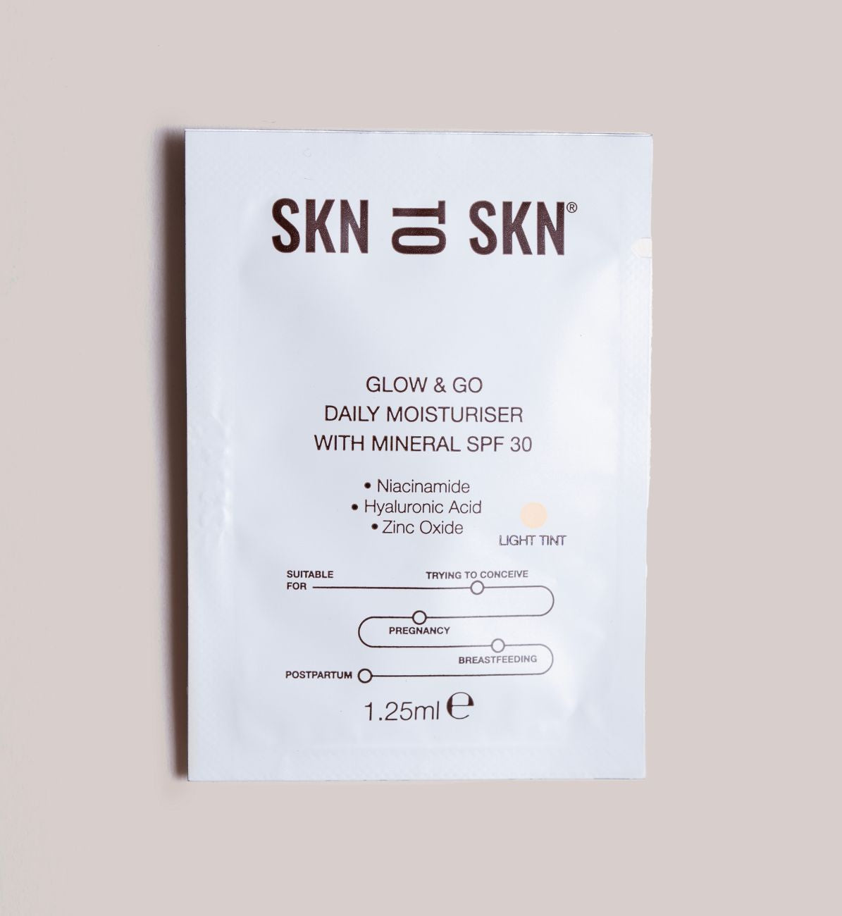 glow-go-light-tint-sachet